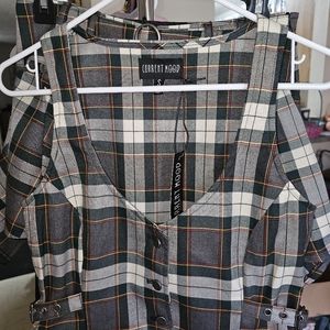 Current Mood vest top, skirt, and purse. Size S